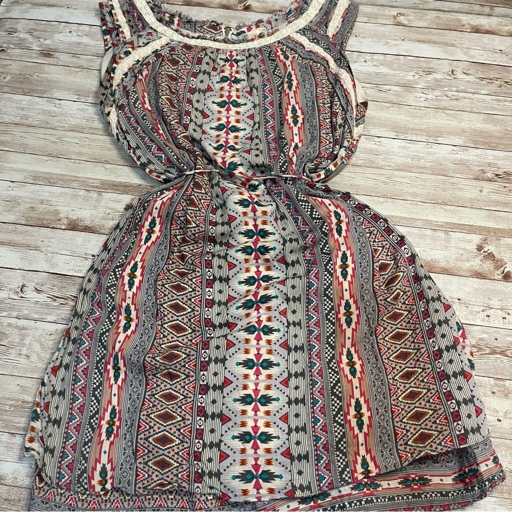 Chelsea & Violet Multicolor Patterned Dress - Picture 6 of 6